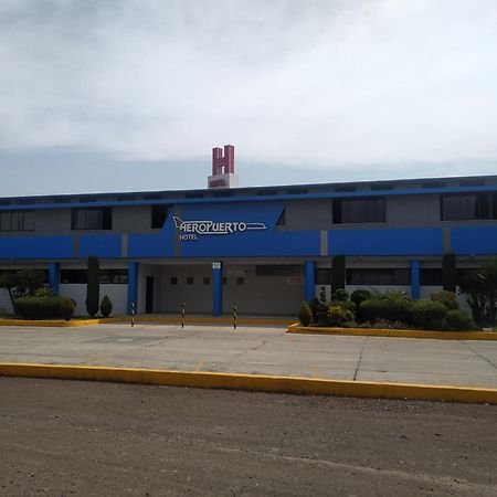 Hotel Aeropuerto โทลุกา ภายนอก รูปภาพ