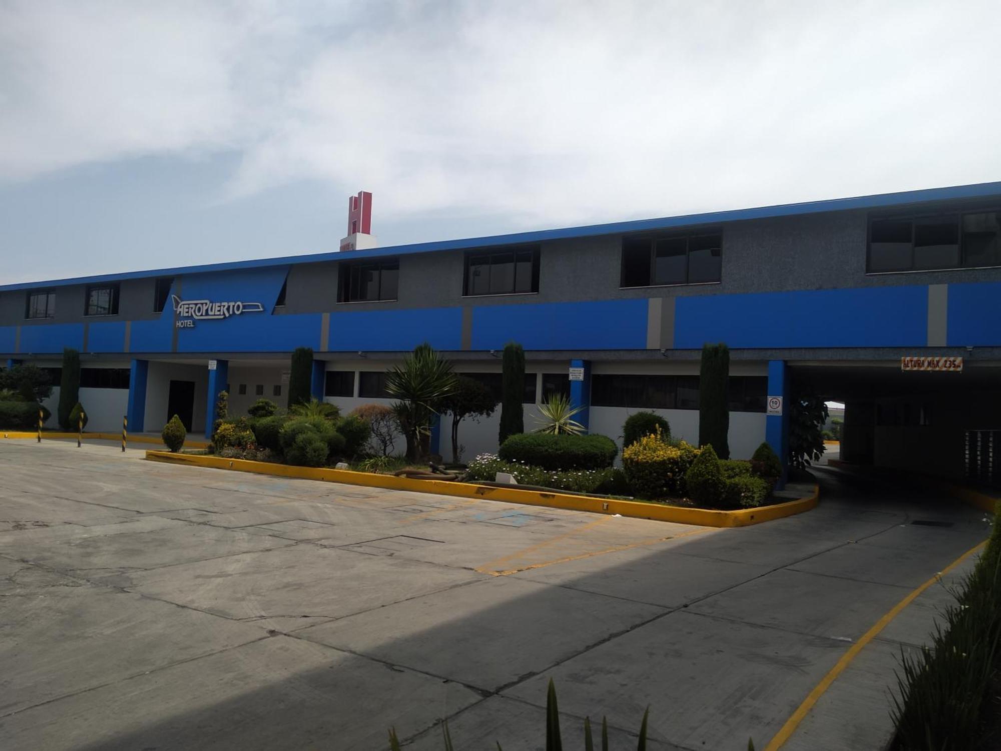 Hotel Aeropuerto โทลุกา ภายนอก รูปภาพ