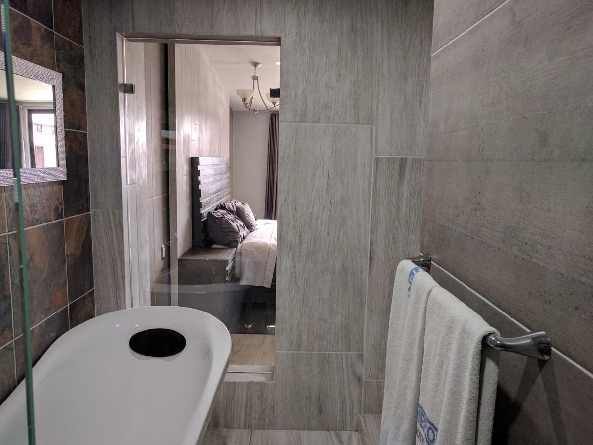 Hotel Aeropuerto โทลุกา ภายนอก รูปภาพ